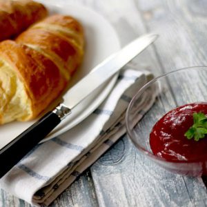 Croisant met jam